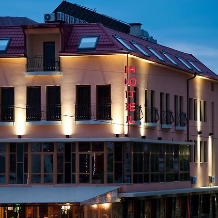 Hotel Victoria Panagyurishte Exterior photo